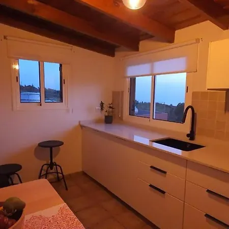 Buhardilla Al Volcan Apartment El Paso